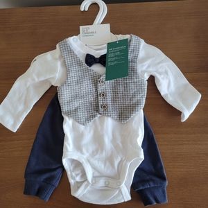 Baby Handsome, lush suit